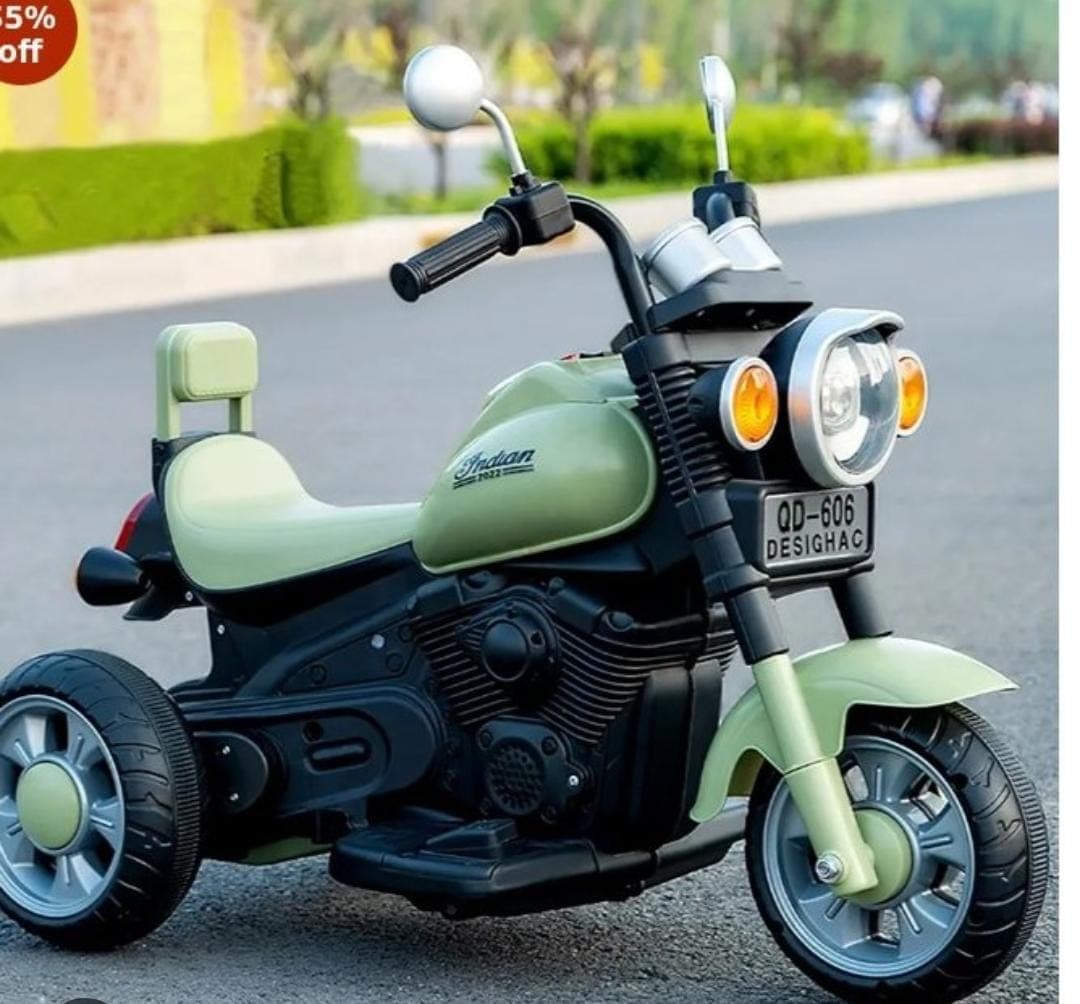 Electric Ride-On Motorcycle 3 Wheeler with LED Lights